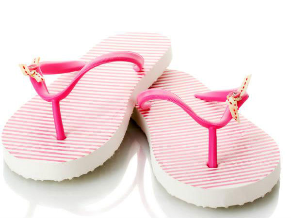 ചെരിപ്പുകള്‍ 