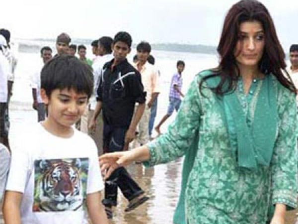 ട്വിങ്കിള് ഖന്ന ട്വിങ്കിള് ഖന്ന