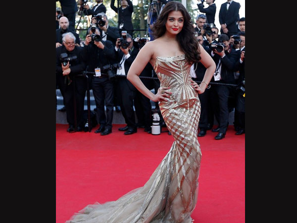 ഐശ്വര്യയുടെ കാനിലെ വിവിധ ചിത്രങ്ങള്‍