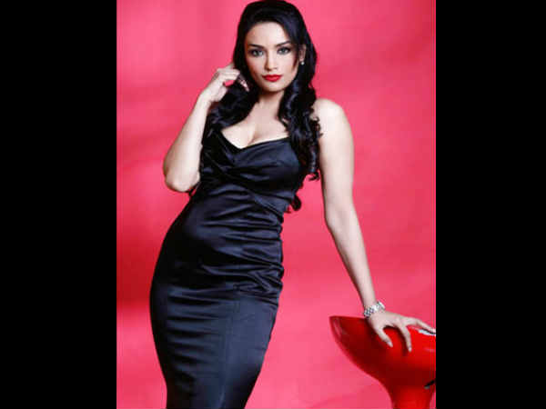 താരങ്ങളുടെ വിവിധ സ്റ്റൈലുകള് താരങ്ങളുടെ വിവിധ സ്റ്റൈലുകള്