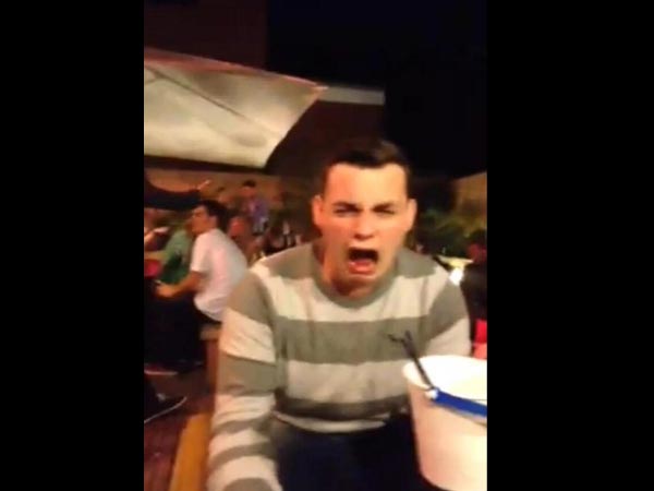 വെള്ളമടിച്ചു കിറുങ്ങിയാല്‍....