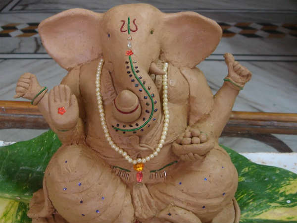 കളിമണ്ണ്‌ ഗണേശ വിഗ്രഹം