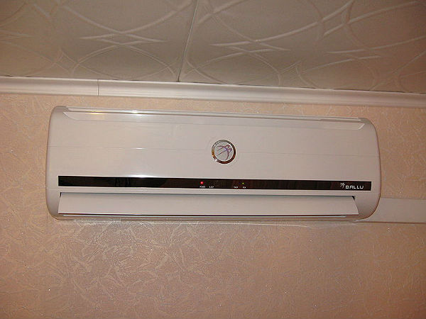 എസി മുറിയില്‍ ഇരിക്കുന്നത്