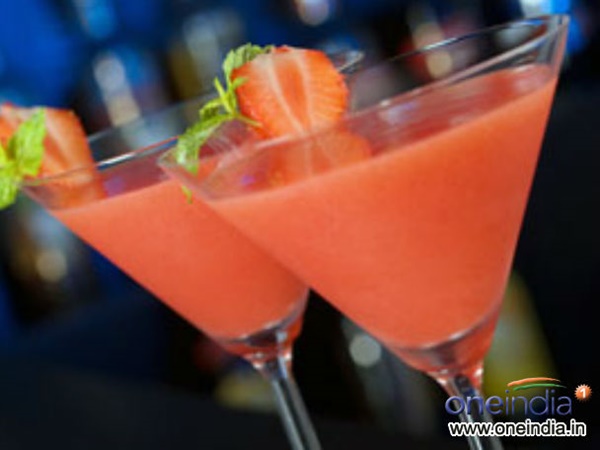 ക്യാരറ്റ്-സ്‌ട്രോബെറി ജ്യൂസ്