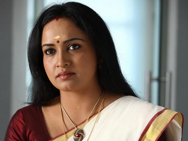  ലെനയുടെ ഓണം ഓര്‍മ്മകള്‍