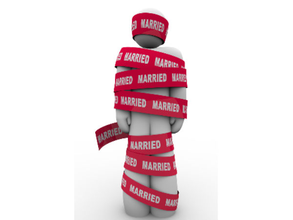 വിവാഹത്തിനു പുറകിലെ തമാശക്കാരണങ്ങള്‍