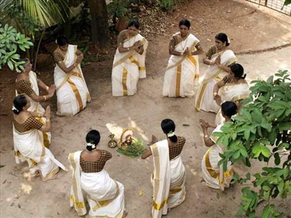  തിരക്കിനു പിന്നാലെ ജീവിതം