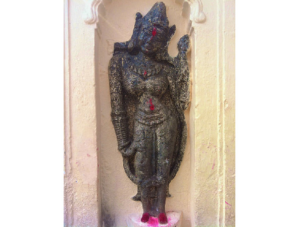 കാമക്യ ദേവി, സ്ത്രീ യോനീശക്തി