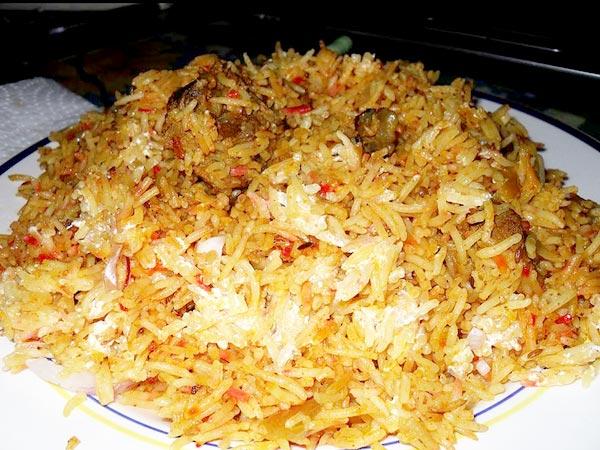 ഭക്ഷണം കൂടുതല്‍ 