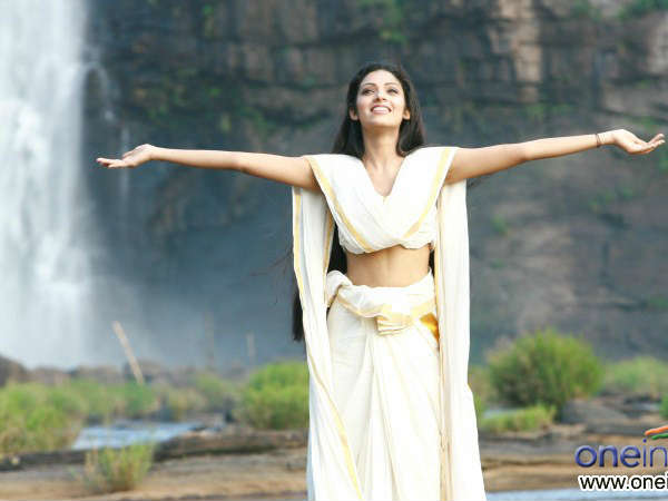 ആരാണ് യക്ഷി