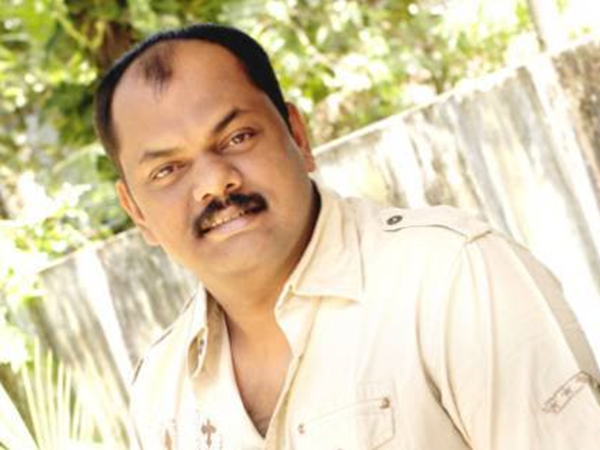 റോഷന്‍ ആന്‍ഡ്രൂസ്