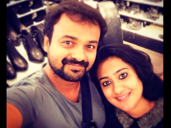 ഇവര്‍ക്കു പുറകിലെ രഹസ്യങ്ങള്‍