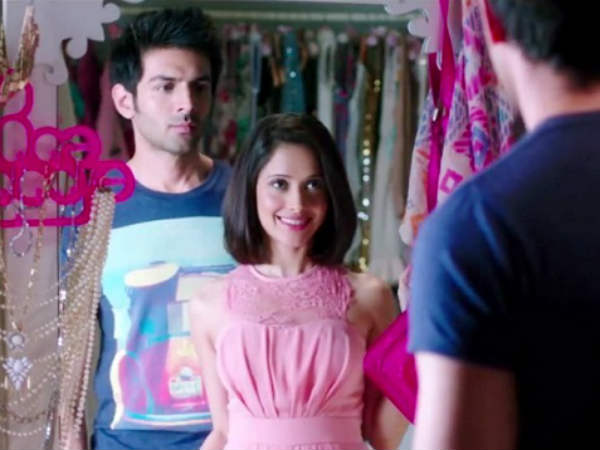  വസ്ത്രധാരണത്തില്‍ അങ്ങനെ വേണം