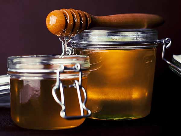 തേന്‍ ഫേസ് പാക്ക്