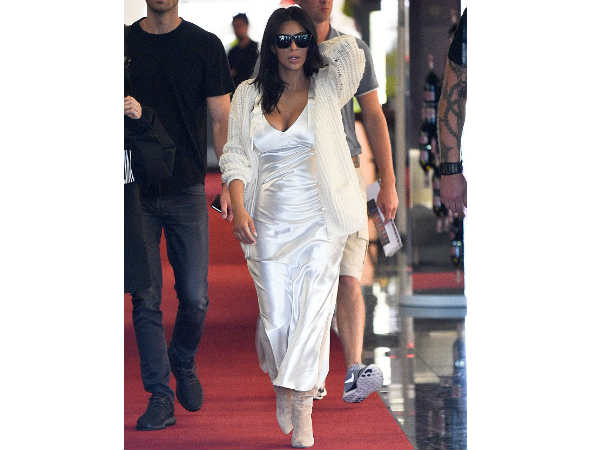 Kim Kardashian Arrives At Cannes & She Is The New Level Of Sexy 