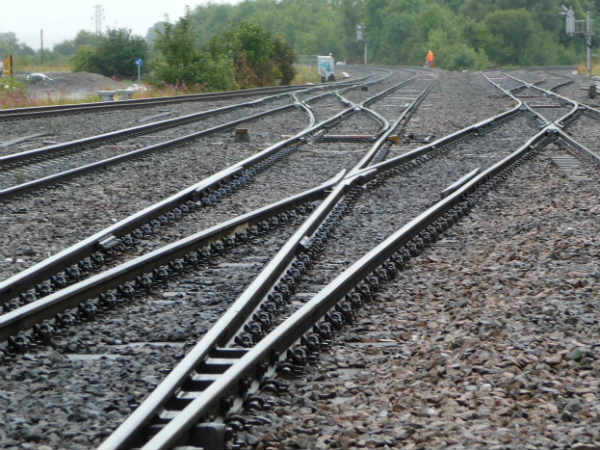 ട്രെയിനിന്റെ ശരിയായ പ്രവര്‍ത്തനത്തിന്