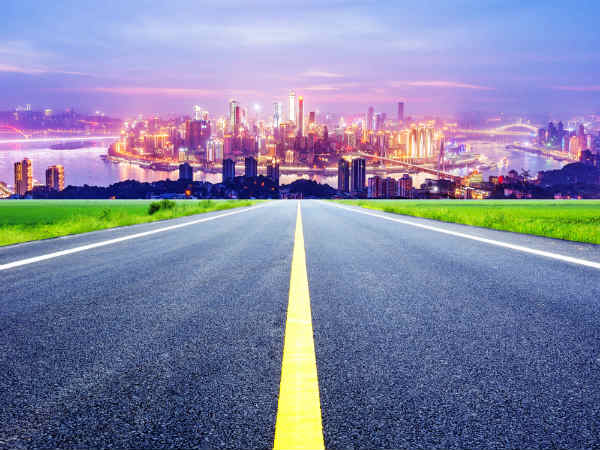 റോഡിലെ ഈ വരകള്‍ പറയുന്നത്‌...