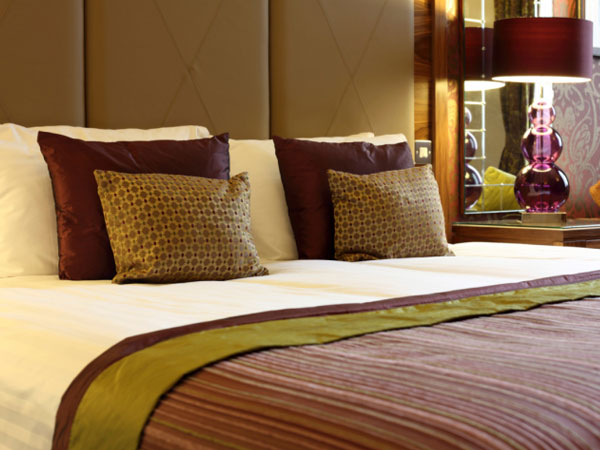 പണക്കാരനാകാന്‍ കിടപ്പറ രഹസ്യങ്ങള്‍!!