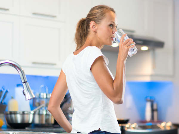 ഭക്ഷണശേഷം ഇളം ചൂടുവെള്ളം