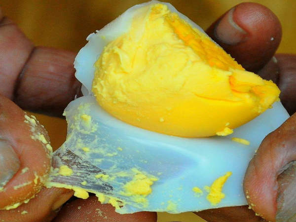 പ്ലാസ്റ്റിക് ആണ് മുഖ്യ ഉത്പ്പന്നം