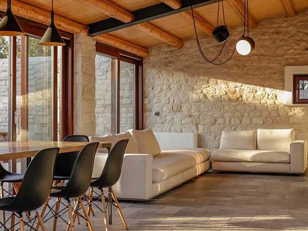  കല്‍ഭിത്തി