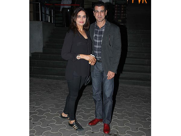  റോണിത്ത് റോയ്