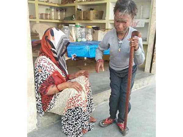 സ്‌കൂളില്‍ നിന്നും പുറത്താക്കി