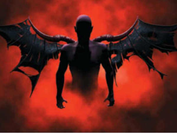 വിചിത്രമായ ആചാരങ്ങള്‍