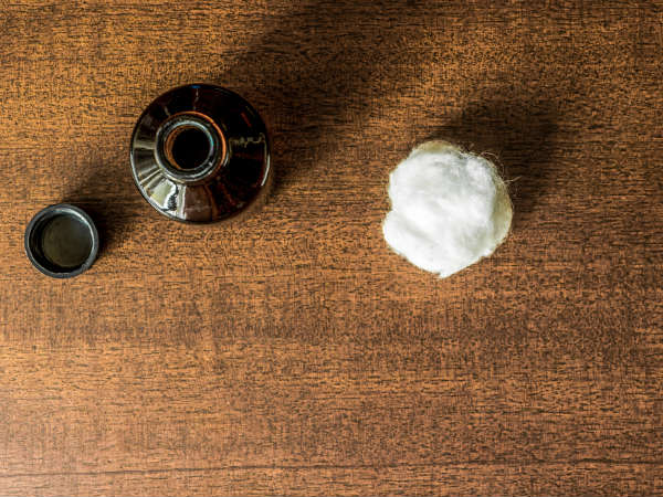 സ്ഫടിക തിളക്കം