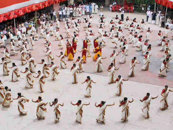  കരിക്കട്ട മുഖത്തെഴുത്ത് 