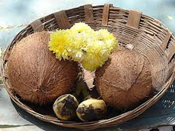 പൂജിച്ച തേങ്ങ 