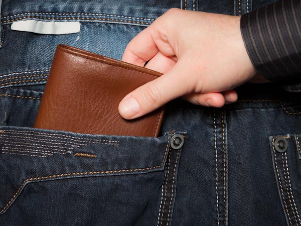 പഴ്‌സില്‍