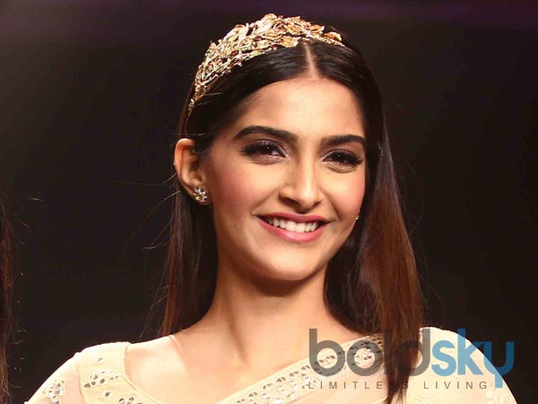 ഹാലോ ഹെഡ് ബാൻഡ്