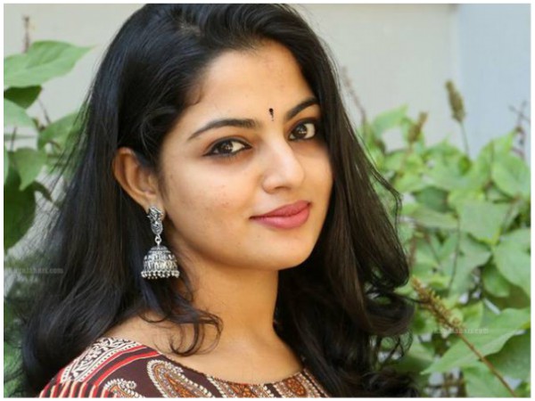 പുരികകള്‍ 