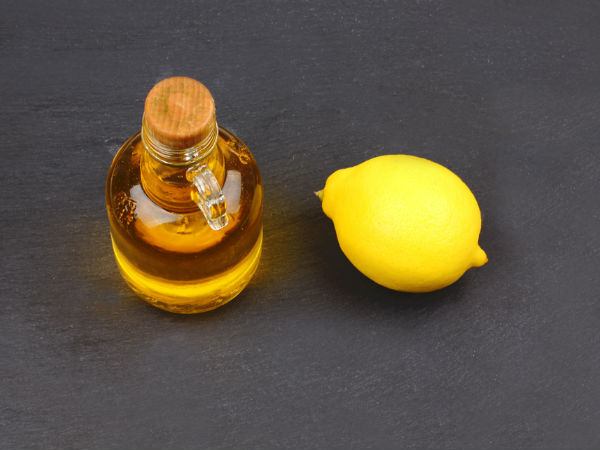 കുക്കുമ്പര്‍, ഒലീവ് ഓയില്‍, ഉപ്പ് 