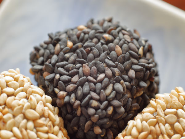 എള്ളും ആയുര്‍വേദ മരുന്നായ ഞെരിഞ്ഞിലും 