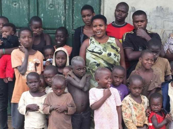 ഭര്‍ത്താവ് ഉപേക്ഷിച്ചപ്പോള്‍