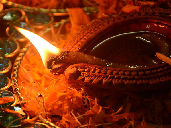 ദേവീ ക്ഷേത്രങ്ങളില്‍ 