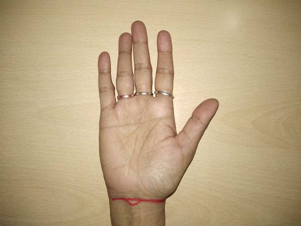 ബ്രേസ്ലറ്റ് ലൈനില്‍