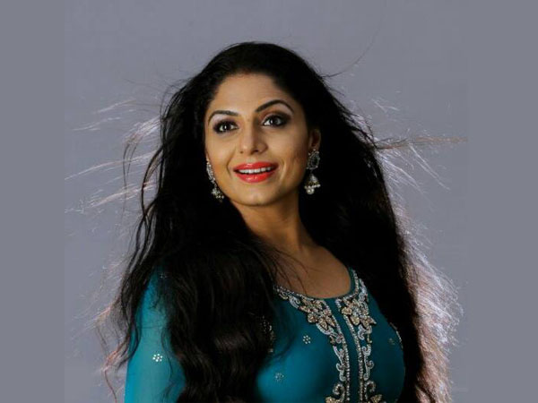 മാറിടങ്ങളും