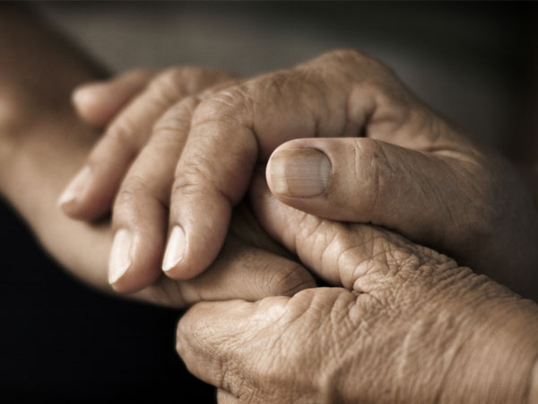 ഭാരമുള്ള വസ്തുക്കള്‍ ഉയര്‍ത്തുമ്പോള്‍