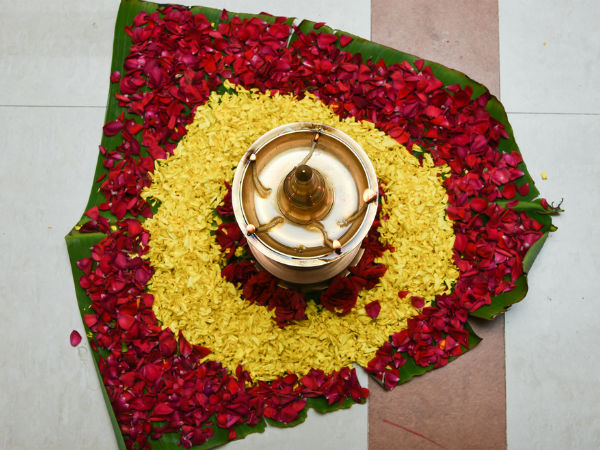 വിളക്ക്.