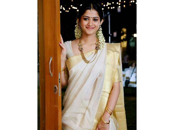  കാല്‍വിരല്‍ നീളം