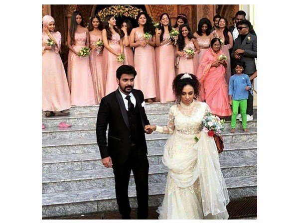 വിവാഹ വസ്ത്രം