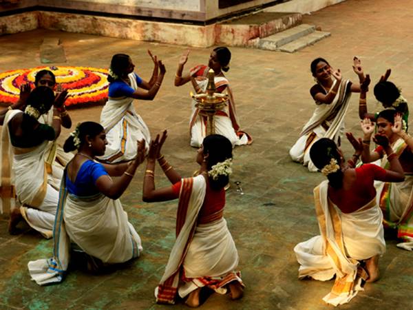 പണ്ടു തിരുവാതിരക്കാലത്ത് വ്