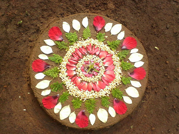 പൂക്കളം