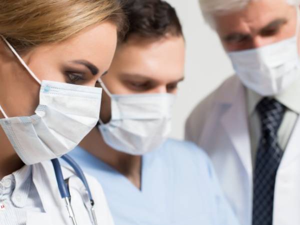 ശസ്ത്രക്രിയയ്ക്ക് മുമ്പ് പുകവലി