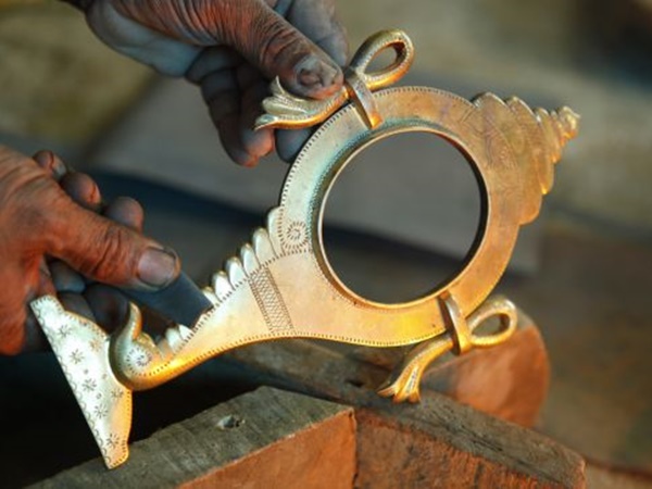 വിഷുക്കണി വയ്ക്കുമ്പോള്‍