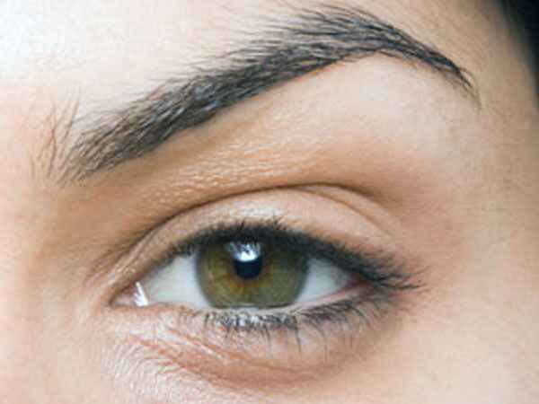 കണ്‍തടത്തിലെ കറുപ്പു നിറം നീക്കാന്‍