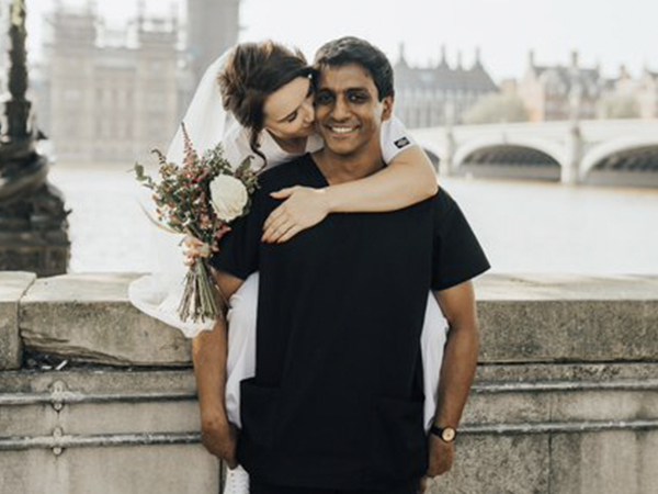 Doctor And Nurse Get Married At Hospital During COVID-19